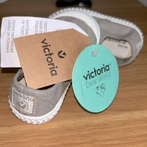 Brand new  victoria baby shoes